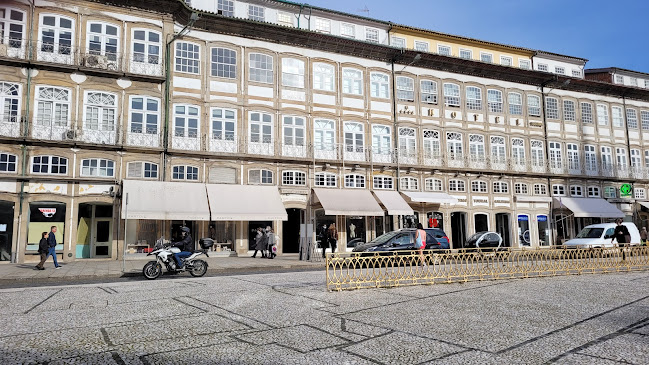 Largo do Toural 11, 4810-427 Guimarães, Portugal