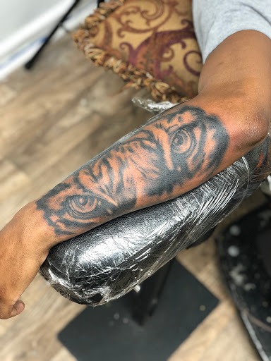 Explore beagle tattoo ideas, creative tattoo ideas in Chattanooga, available at Chattanooga Tattoo Company