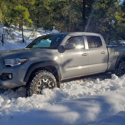 Toyota Dealer «Auburn Toyota», reviews and photos, 800 Nevada St, Auburn, CA 95603, USA