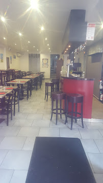 Atmosphère du Restaurant basque Bar Restaurant etxemendi Chez Lucas Et Julie à Espelette - n°16