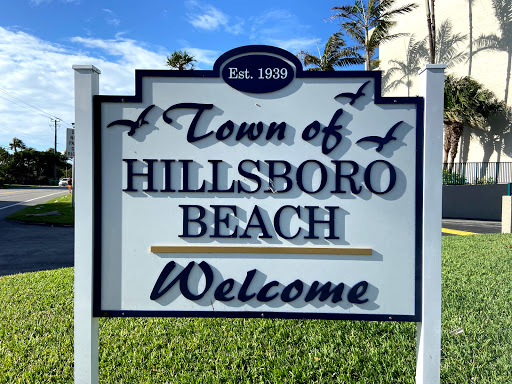 Moving and Storage Service «Two Men and a Truck», reviews and photos, 2160 N Andrews Ave, Pompano Beach, FL 33069, USA