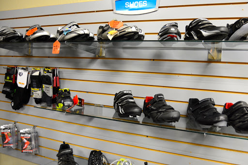 Bicycle Store «Breakaway Bikes», reviews and photos, 4235 Montgomery Dr, Santa Rosa, CA 95405, USA