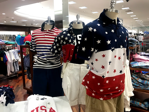 Department Store «Lord & Taylor», reviews and photos, 400 W Farms Mall, Farmington, CT 06032, USA