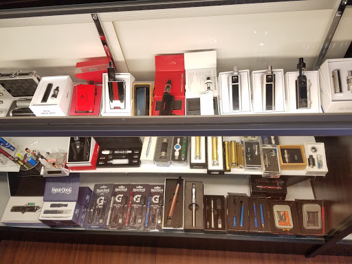 Tobacco Shop «Royal Smoke Shop», reviews and photos, 2304 N Collins St, Arlington, TX 76011, USA