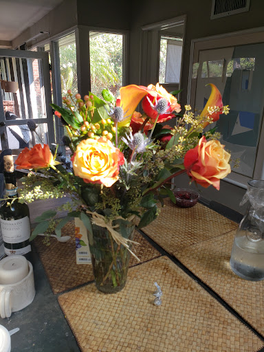 Florist «Point Loma Village Florist», reviews and photos, 3020 Cañon St, San Diego, CA 92106, USA