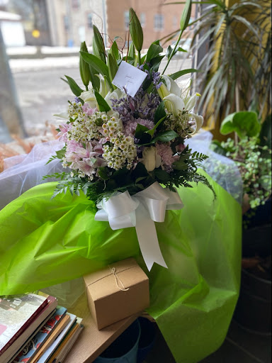 Florist «Petersen Flowers», reviews and photos, 410 W 38th St, Minneapolis, MN 55409, USA