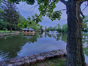 Tilley Pond Park