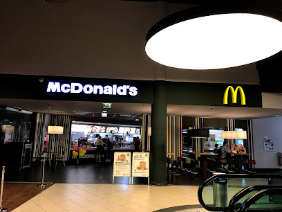 McDonald,s - Kaistraße 54, 24114 Kiel, Germany