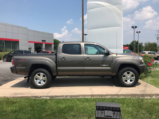 Toyota Dealer «Performance Toyota», reviews and photos, 4681 Penn Ave, Sinking Spring, PA 19608, USA