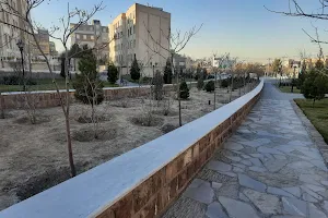 Qaémi Linear Park image