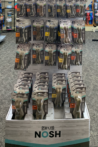 Pet Supply Store «The Natural Pet Enrichment Center», reviews and photos, 6720 Royalton Rd, North Royalton, OH 44133, USA