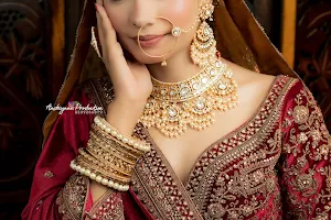 MAKEOVERS BY AVNEET- Best makeup artist-bridal in kota image