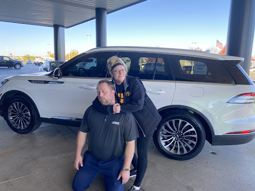 Used Car Dealer «Junge Cedar Rapids», reviews and photos, 1200 Boyson Rd, Hiawatha, IA 52233, USA