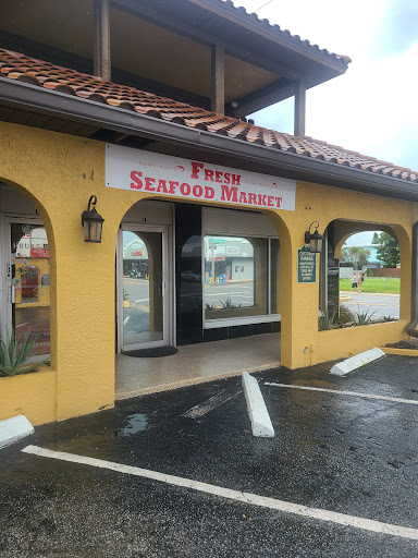 Key West Shrimp Company, 7217 Gulf Blvd, St Pete Beach, FL 33706, USA, 