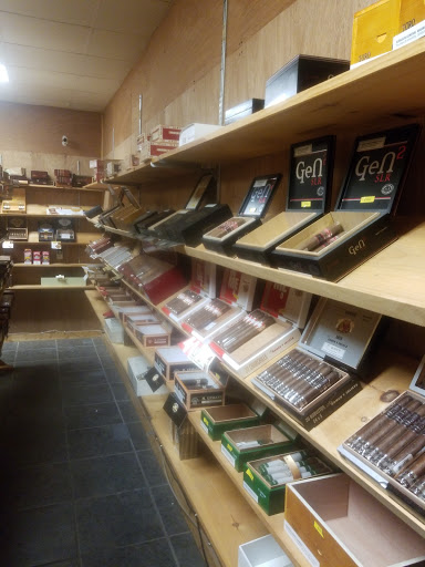 Tobacco Shop «D & R Cigars», reviews and photos, 2095 GA-211 #1a, Braselton, GA 30517, USA