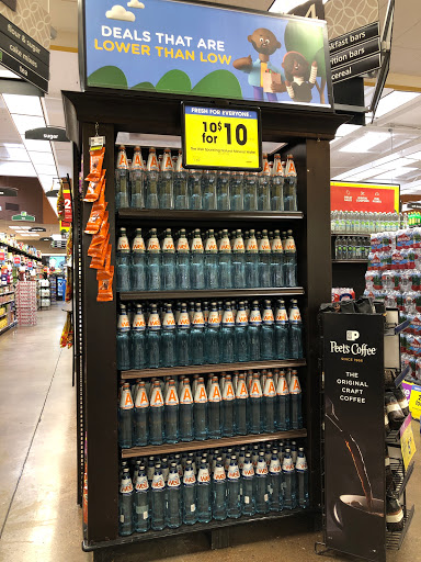 Grocery Store «Ralphs Fresh Fare», reviews and photos, 2675 Foothill Blvd, La Crescenta, CA 91214, USA