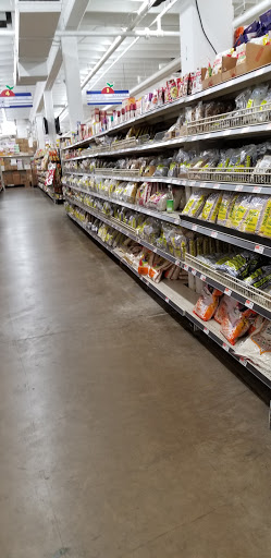 Grocery Store «Dragon Star Oriental Foods», reviews and photos, 633 W Minnehaha Ave, St Paul, MN 55104, USA