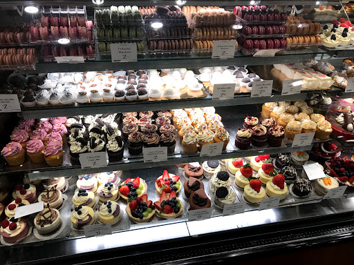 Grocery Store «Whole Foods Market», reviews and photos, 250 7th Ave, New York, NY 10001, USA