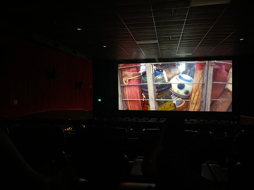 Movie Theater «Regal Cinemas Gainesville Cinema 14», reviews and photos, 3101 SW 35th Blvd, Gainesville, FL 32608, USA