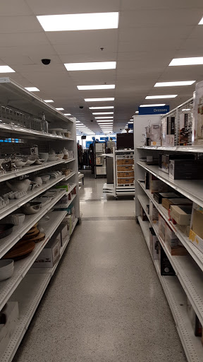 Clothing Store «Ross Dress for Less», reviews and photos, 620 Triangle Shopping Center, Longview, WA 98632, USA