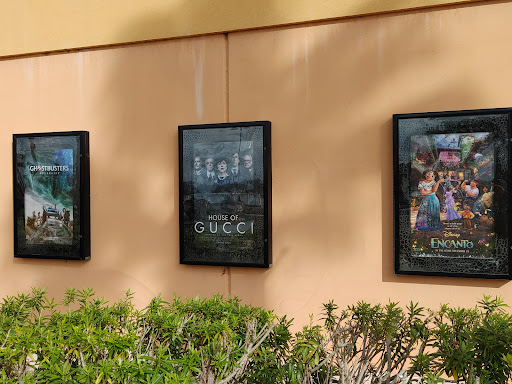 Movie Theater «Regal Cinemas Pavilion 14 & RPX», reviews and photos, 5547 S Williamson Blvd, Port Orange, FL 32128, USA