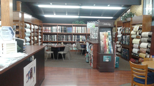 Paint Store «Hikes Point Paint & Wallpaper», reviews and photos, 4117 Browns Ln, Louisville, KY 40220, USA