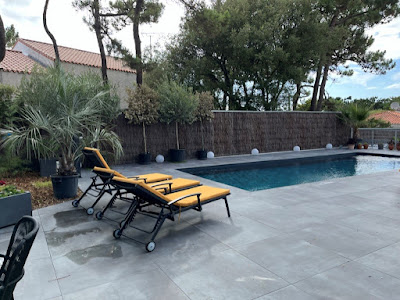 MG Pool Concept à La Ferrière