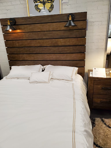 Furniture Store «Value City Furniture», reviews and photos, 1260 Smallwood Dr, Waldorf, MD 20603, USA