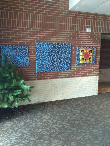 Golf Course «Warren Valley Banquet Ctr», reviews and photos, 26116 W Warren St, Dearborn Heights, MI 48127, USA