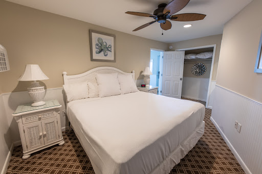 Beach Resort «Sea Shell Resort and Beach Club», reviews and photos, 10 S Atlantic Ave, Beach Haven, NJ 08008, USA