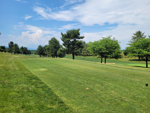 Golf Course «Blue Hills Golf Corporation», reviews and photos, 2002 Blue Hills Dr NE, Roanoke, VA 24012, USA