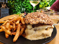 Hamburger du Restaurant français Le Dé-K-Lé Bistrot Gourmand à Nîmes - n°11