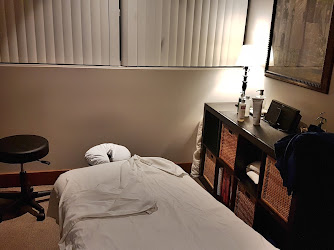 Queen's Park Massage Therapy Clinic
