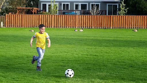 Park «Commonwealth Lake Park», reviews and photos, SW Butner Rd & SW Huntington Ave, Cedar Hills, OR 97225, USA