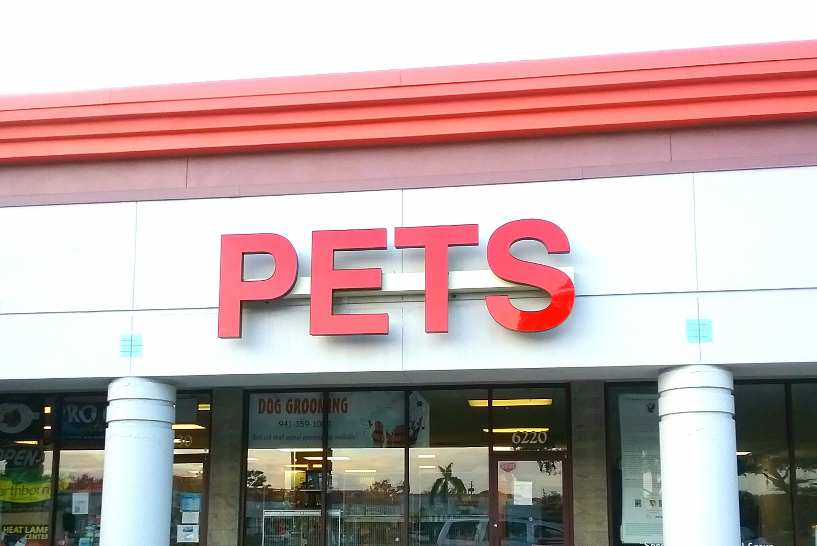 A Family Pet Center
