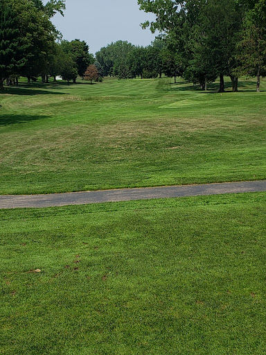 Golf Course «Darlington Golf & Country Club», reviews and photos, 17098 Country Club Rd, Darlington, WI 53530, USA
