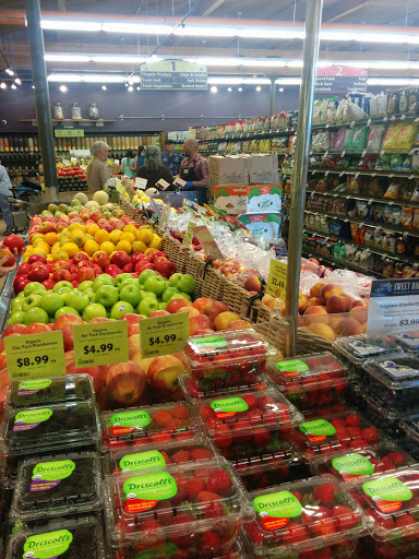 Natural Foods Store «PCC Natural Markets - Kirkland», reviews and photos, 10718 NE 68th St, Kirkland, WA 98033, USA