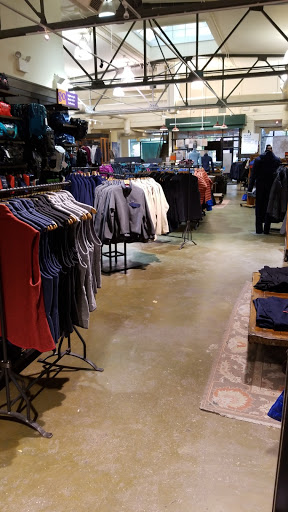 Clothing Store «Patagonia St. Paul», reviews and photos, 1648 Grand Ave, St Paul, MN 55105, USA