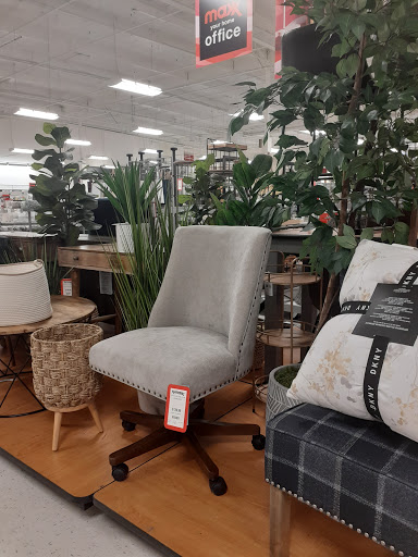 Department Store «T.J. Maxx», reviews and photos, 2150 N. Bellflower Blvd, Long Beach, CA 90815, USA