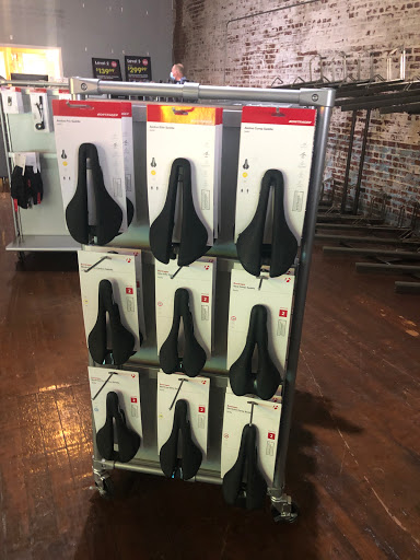 Bicycle Store «Peddler Electric Bike Shop», reviews and photos, 517 S Main St, Memphis, TN 38103, USA