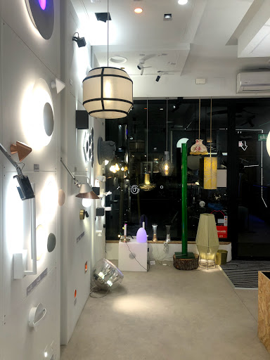 Fostek - Estudio y tienda de iluminación en Madrid