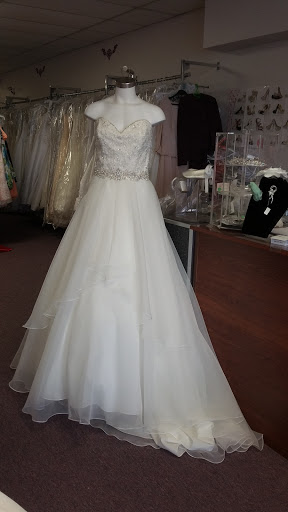 Bridal Shop «JC Bridal and Formals», reviews and photos, 1812 Pulaski Hwy, Edgewood, MD 21040, USA