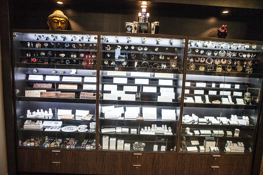 Tattoo Shop «Club Tattoo Mesa», reviews and photos, 1423 S Country Club Dr, Mesa, AZ 85210, USA