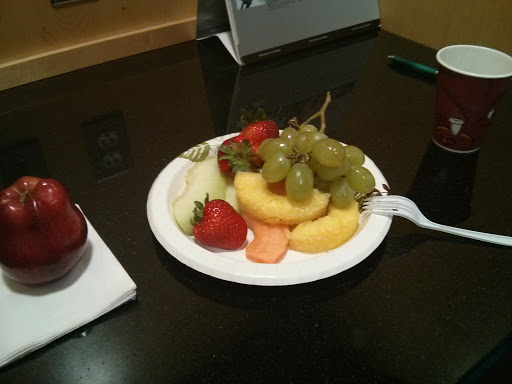 Mercedes Benz Dealer «Mercedes-Benz of Natick», reviews and photos, 253 N Main St, Natick, MA 01760, USA