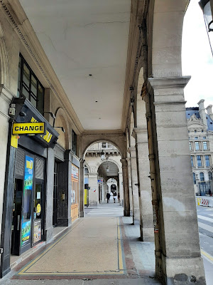 Western Union & Currency Exchange - Interchange à Paris