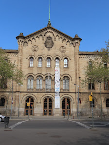 Universitat de Barcelona Gran Via de les Corts Catalanes, 585, L'Eixample, 08007 Barcelona, Spagna