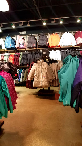 The North Face Aurora Farms Premium Outlets