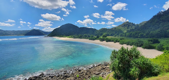 Mawi Beach