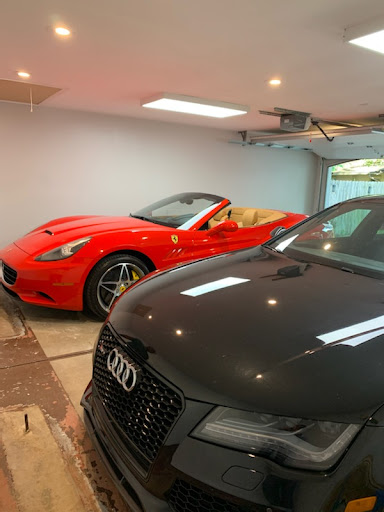 Car Dealer «Luxury Auto Sales, LLC», reviews and photos, 4880 Sinclair Rd, Columbus, OH 43229, USA