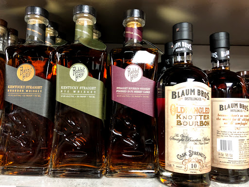 Liquor Store «Crown Liquors», reviews and photos, 1113 Nashville Hwy, Columbia, TN 38401, USA